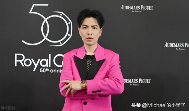 萧敬腾中国好声音（求婚成功的萧敬腾唱功如何网友他唱的无法直视硬核分析） 