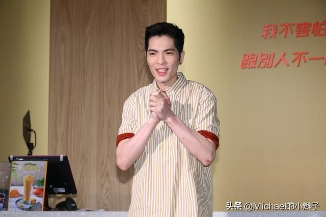 萧敬腾中国好声音（求婚成功的萧敬腾唱功如何网友他唱的无法直视硬核分析） 